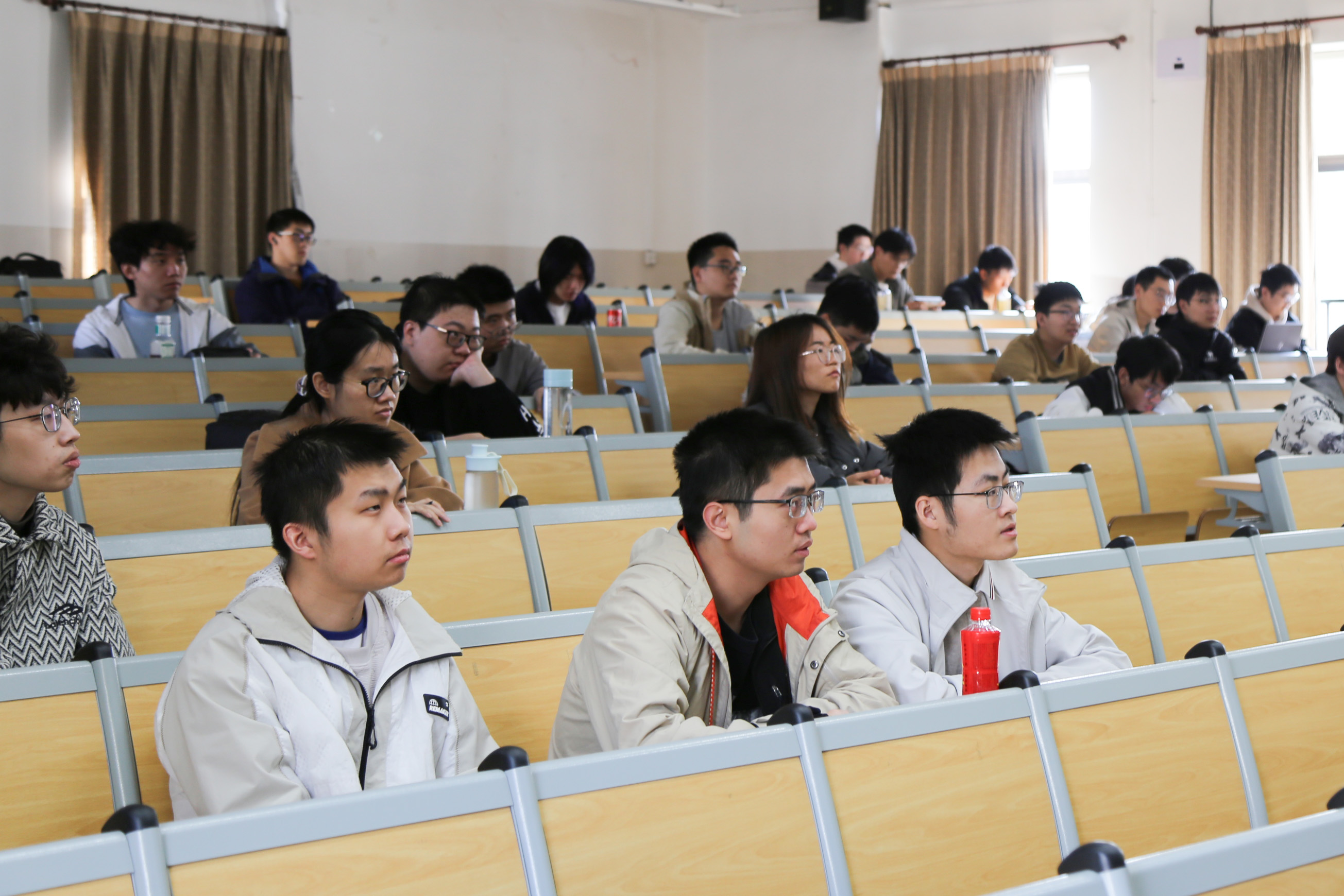 1773973061401930.jpg 1773973061401930.jpg